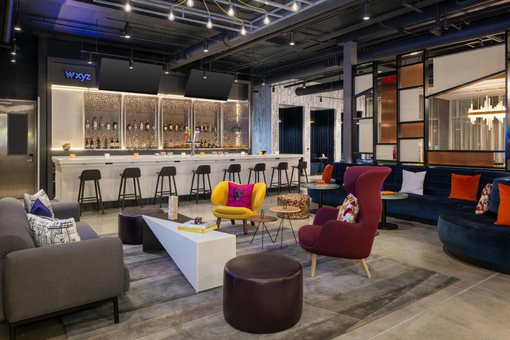Отель Aloft Sacramento Airport Natomas Экстерьер фото